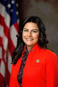 Portrait of Nanette Barragán
