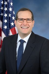 Portrait of Micah Lasher