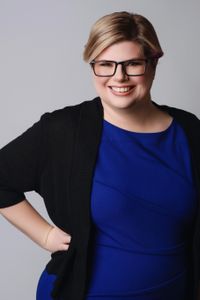 Portrait of Rhonda Hart
